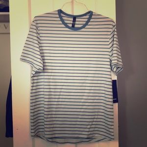 Lululemon 5 Year Basic T shirt
